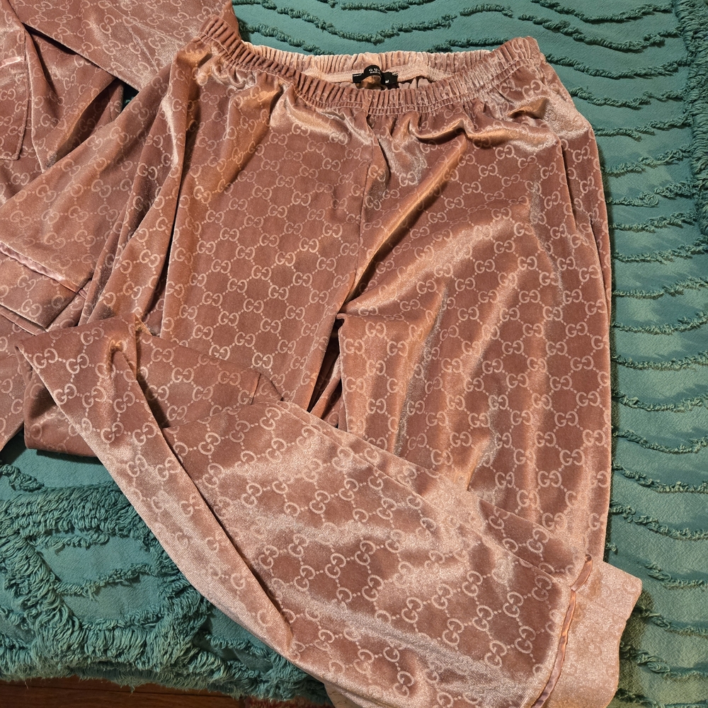 Gucci Pink Velour Pj's/Lounge Set